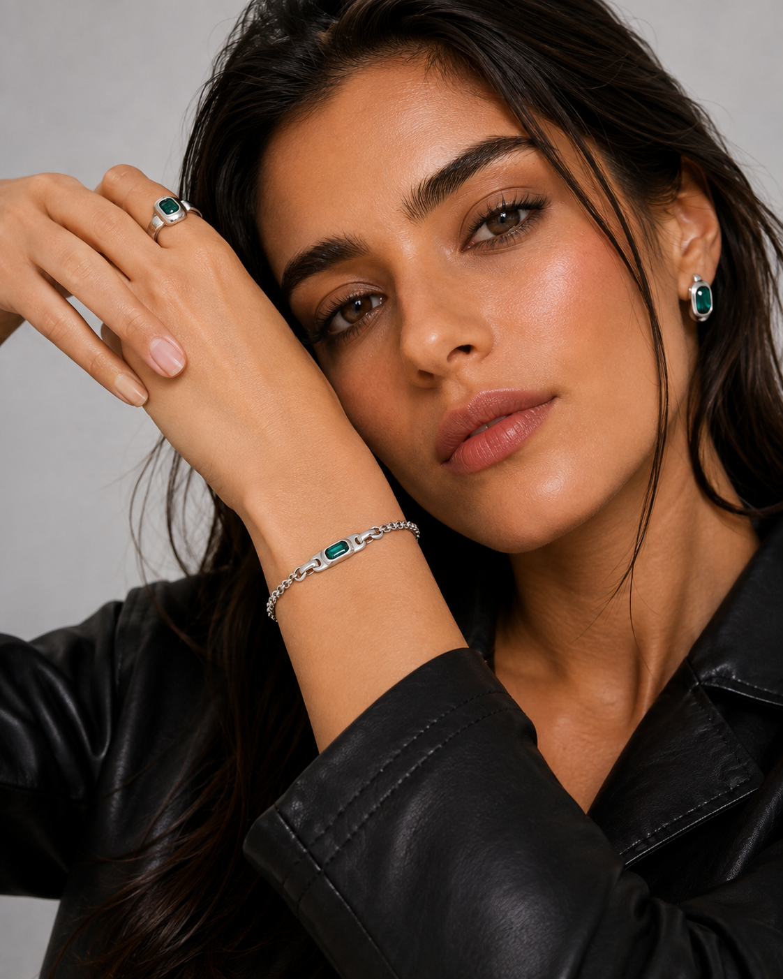 Pulsera Uno de 50 de plata con piedra verde UNOde50