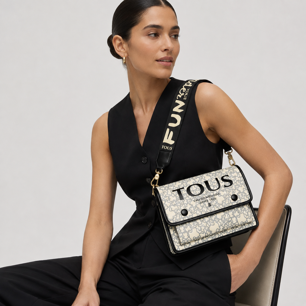 Cartera Tous Audree vainilla con Negro kaos Tous