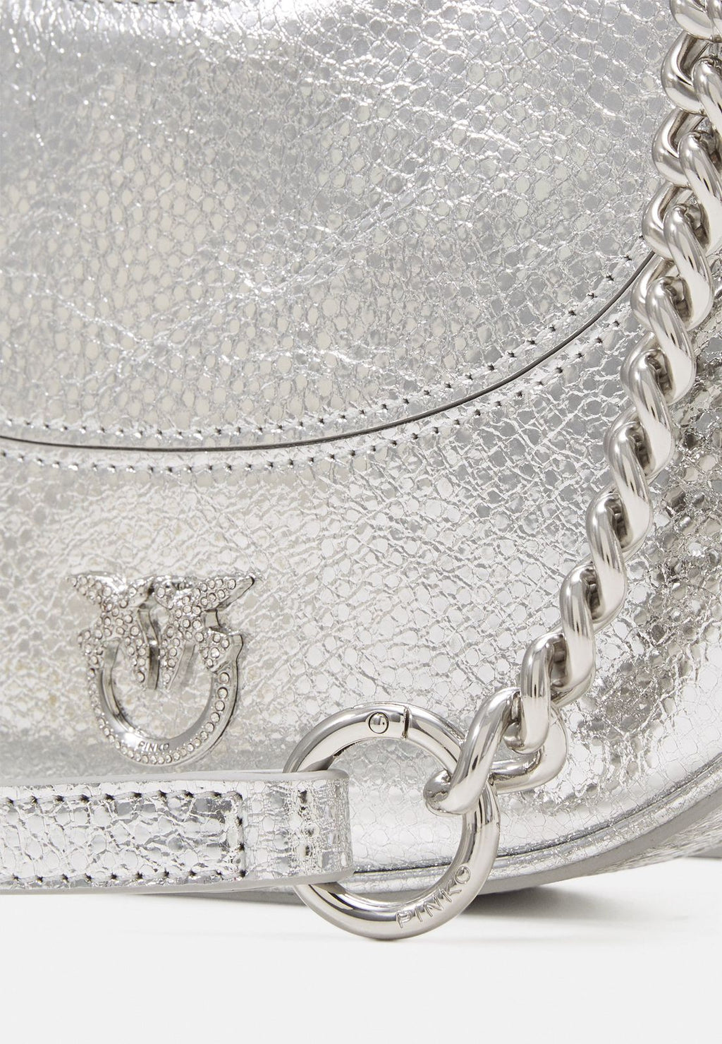Cartera Pinko media luna cuero Plateada