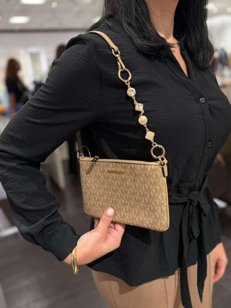 Bolso de mano Michael Kors monograma caramelo