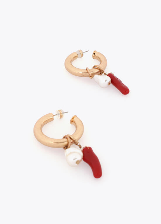 Aros Lola Casademunt  de  con charms de coral y perla